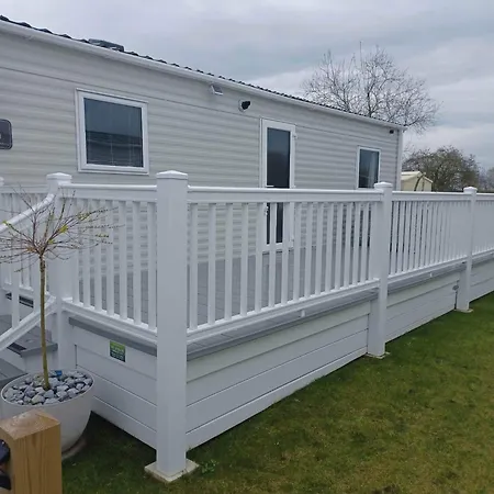 63 The Pastures Tattershall Lakes Lincoln Exterior photo